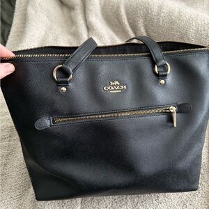 Authentic Coach tote